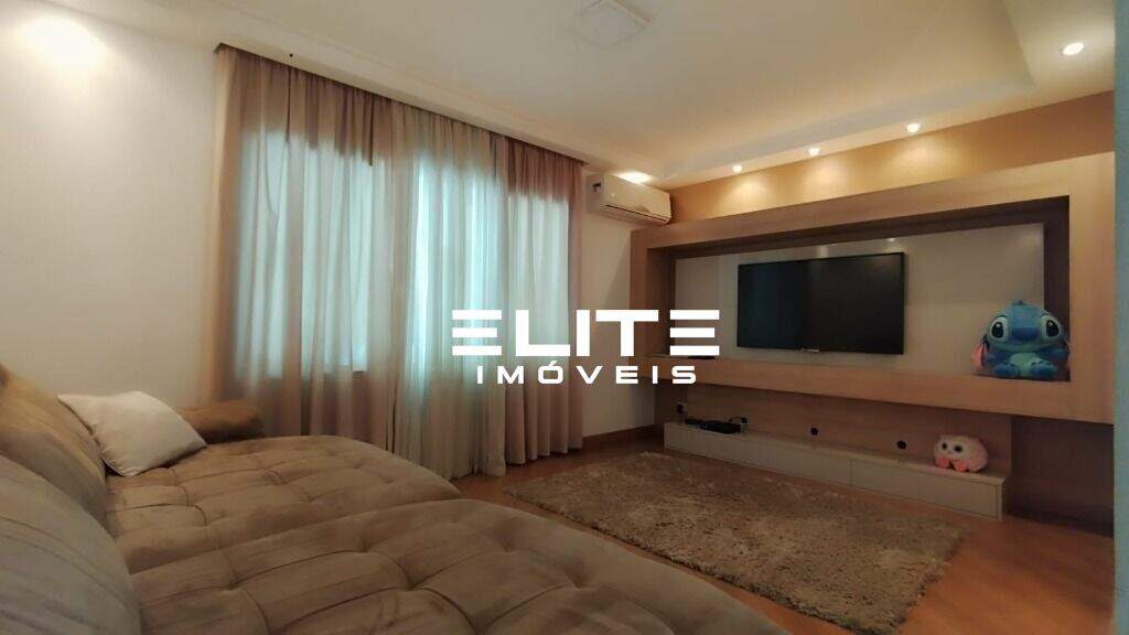 Sobrado à venda no Campestre: 