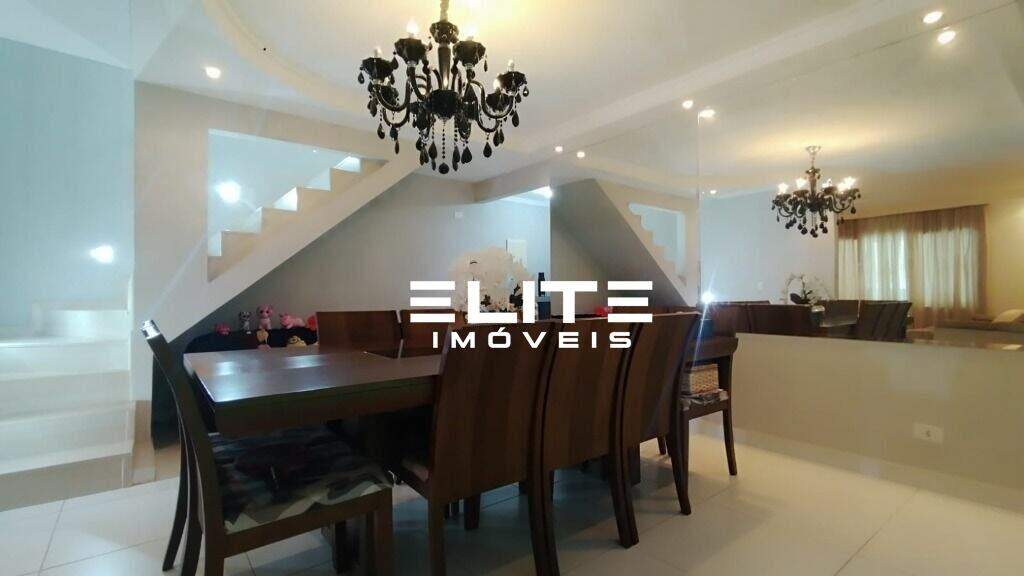 Sobrado à venda no Campestre: 