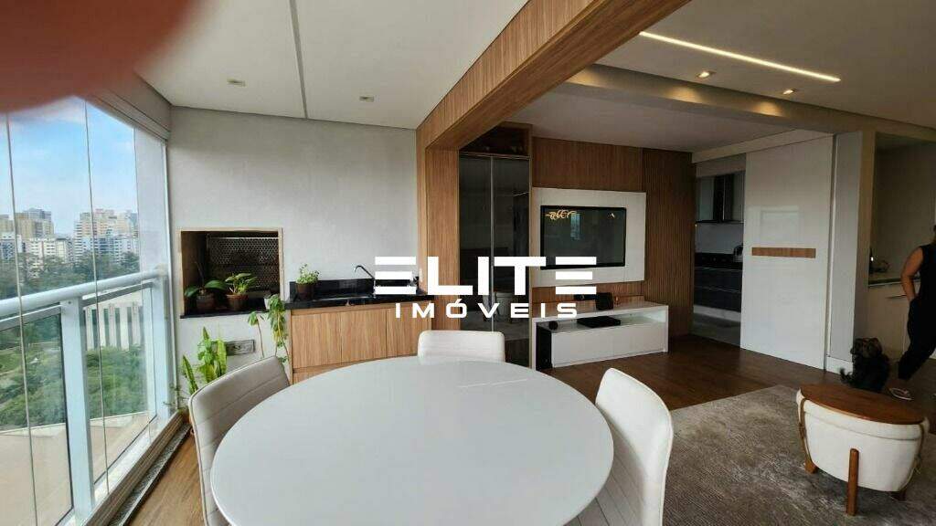 Apartamento à venda no Bairro Jardim: sacada