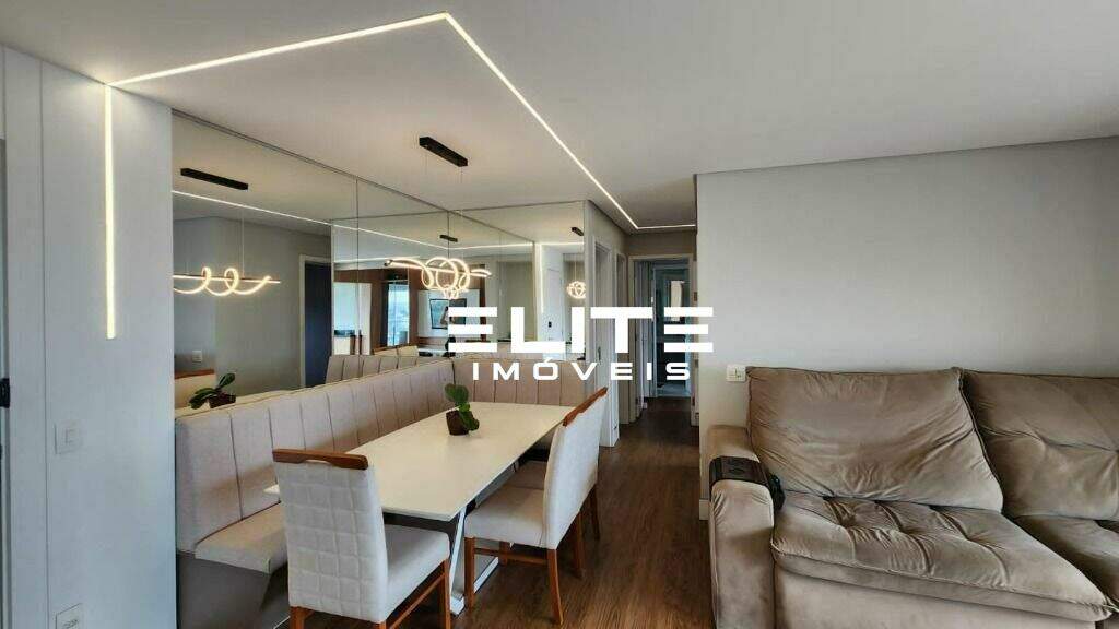 Apartamento à venda no Bairro Jardim: sala