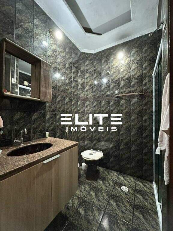 Sobrado à venda no Vila Guiomar: 