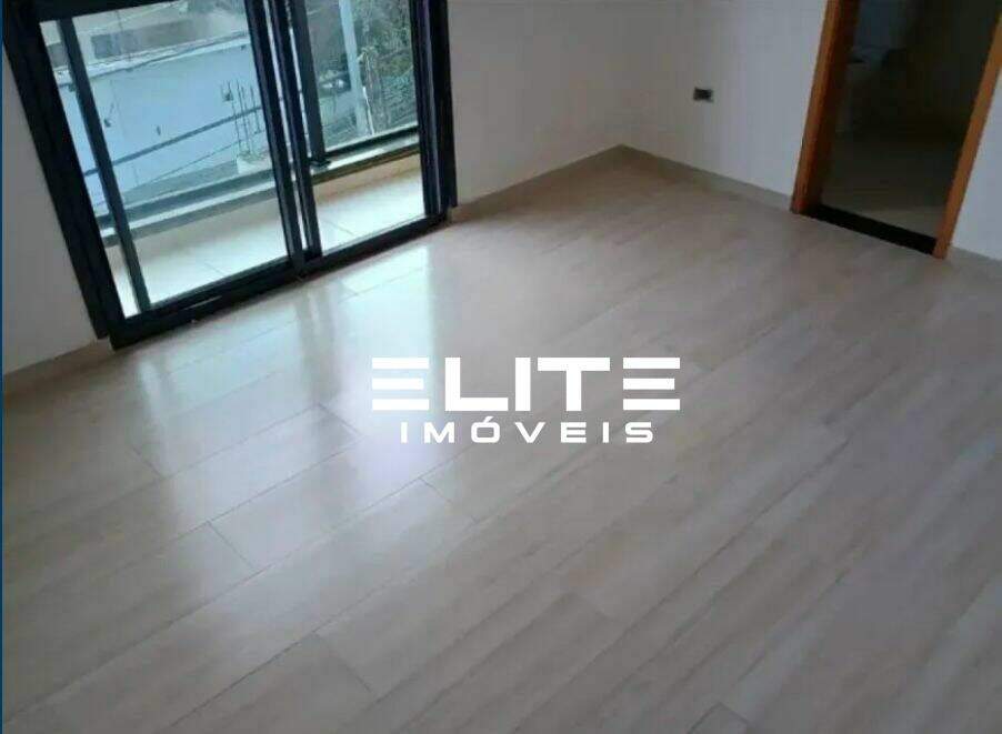 Sobrado à venda no Campestre: 