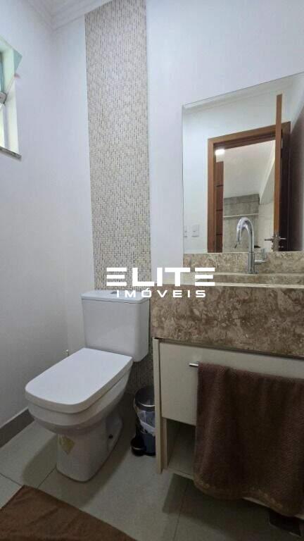 Sobrado à venda no Vila Vivaldi: 