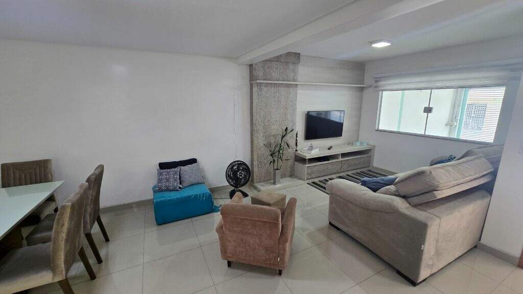 Sobrado à venda no Vila Vivaldi: 