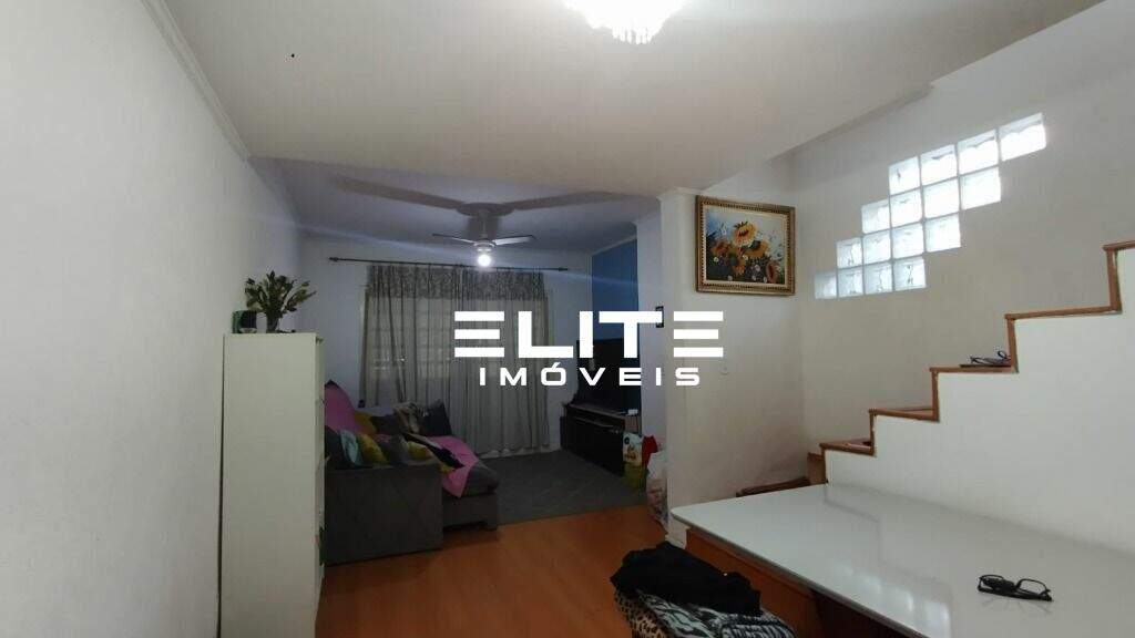 Sobrado à venda no Vila Scarpelli: 