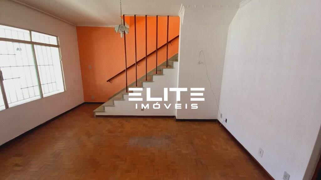 Sobrado à venda no Silveira: 