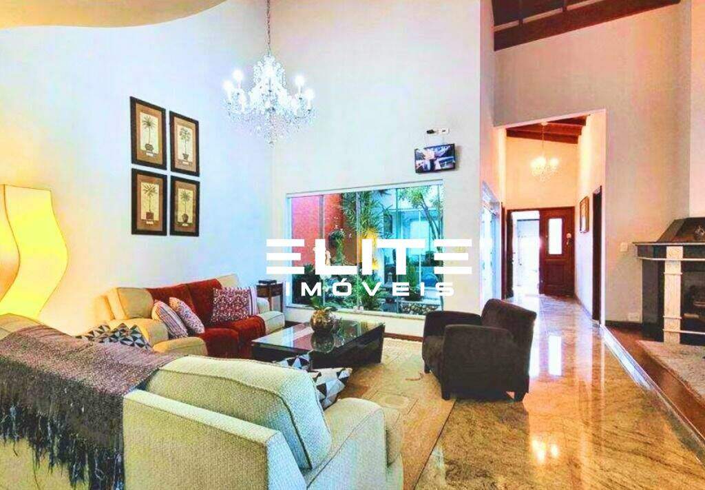 Sobrado à venda no Santa Maria: 