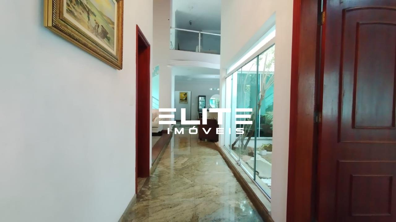 Sobrado à venda no Santa Maria: 