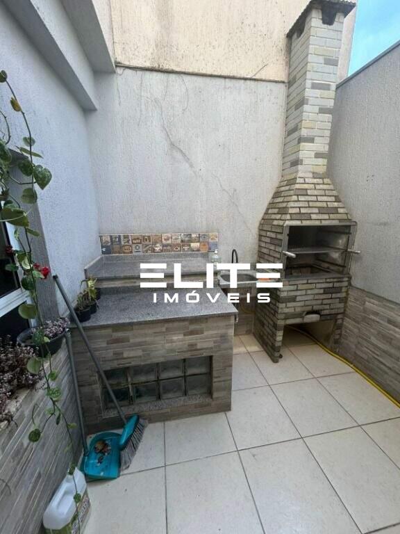 Sobrado à venda no Vila Valparaíso: 