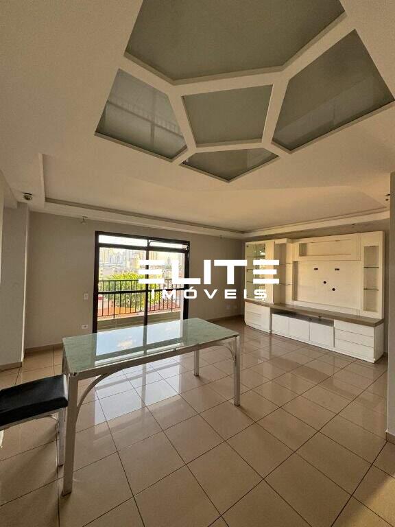 Apartamento à venda no Santa Teresinha: 