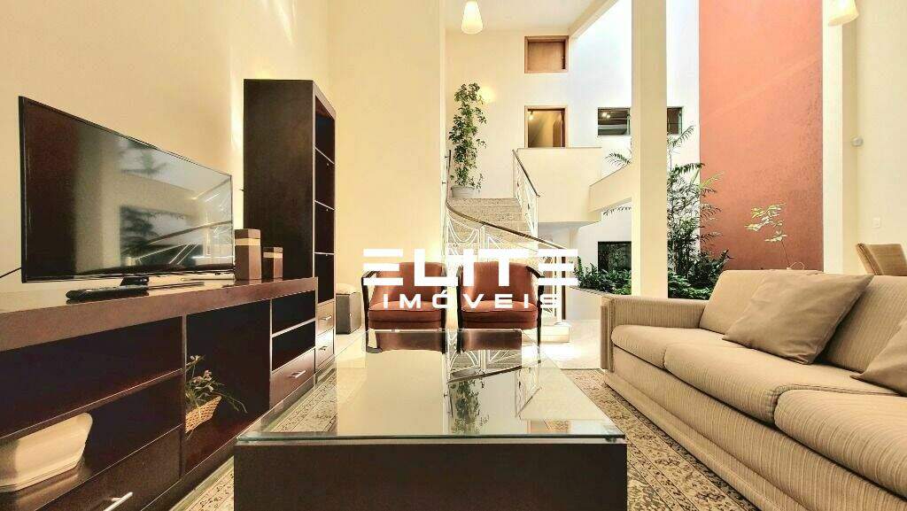 Sobrado à venda no Campestre: 