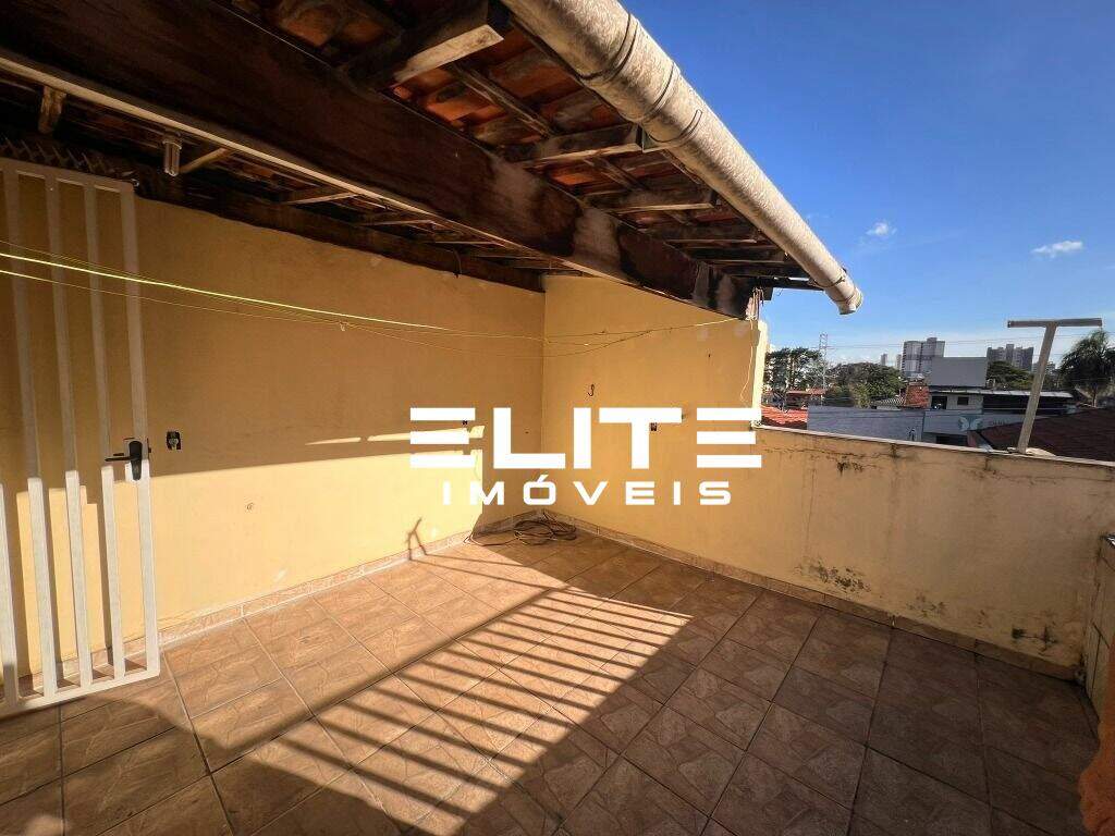 Sobrado à venda no Campestre: 