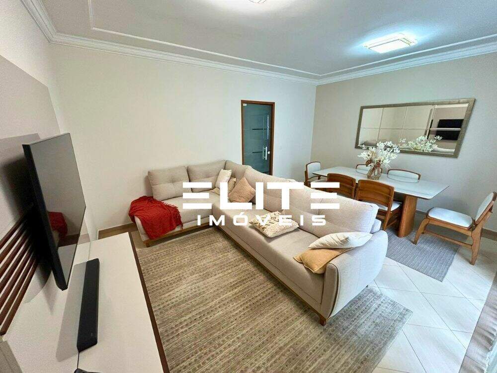 Sobrado à venda no Vila Gilda: 