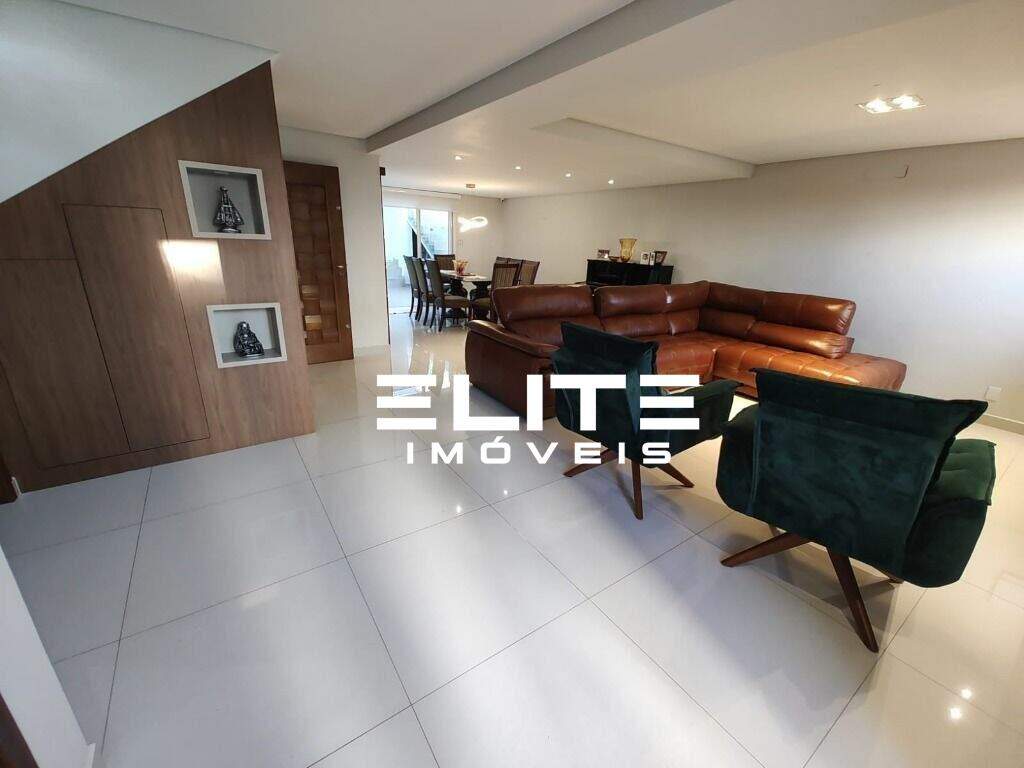 Sobrado à venda no Paraíso: 