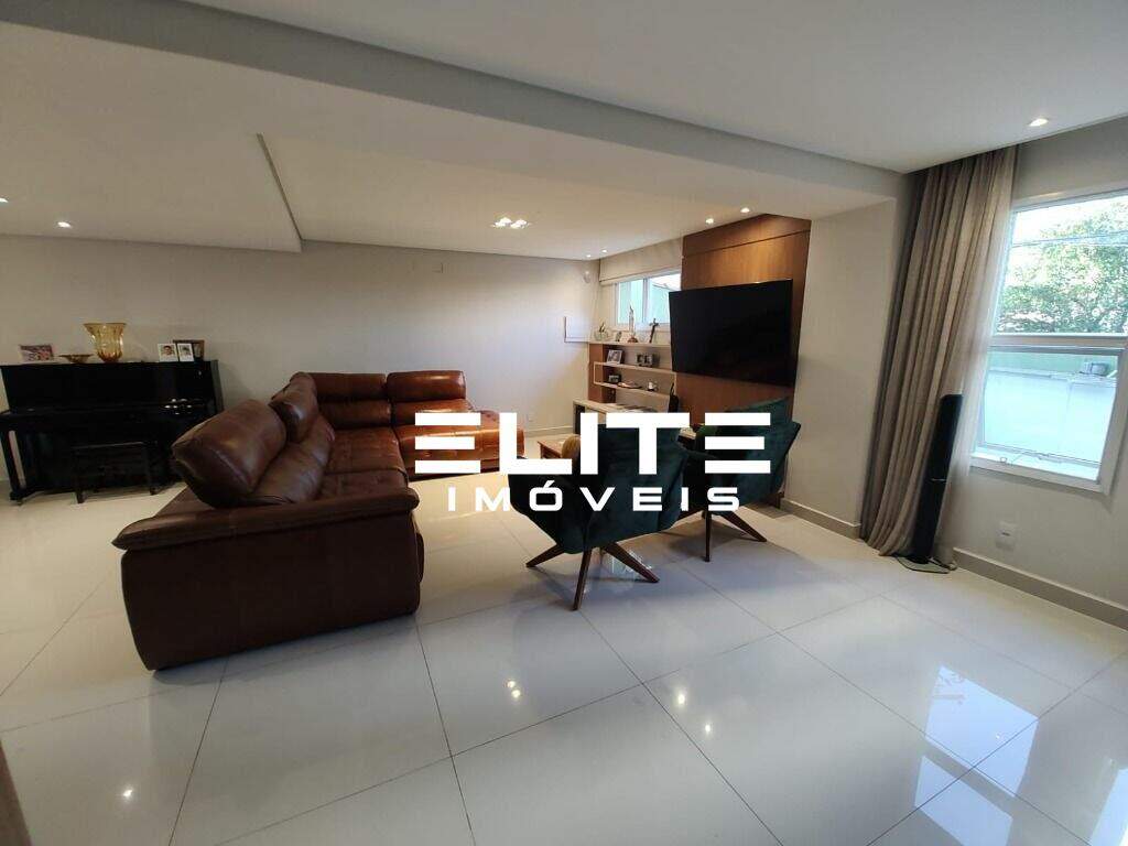 Sobrado à venda no Paraíso: 