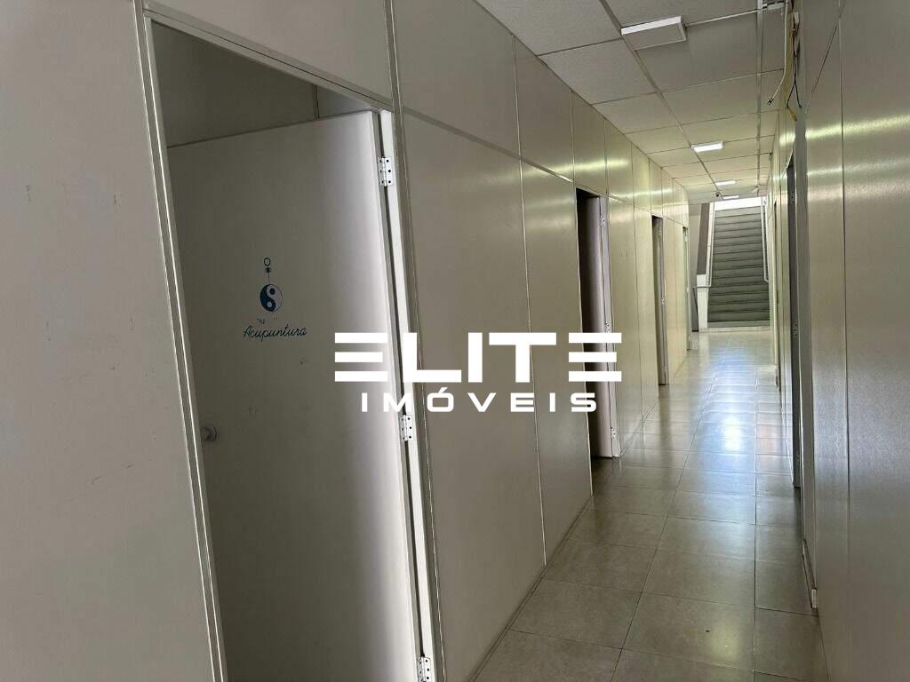 Prédio à venda no Centro: 