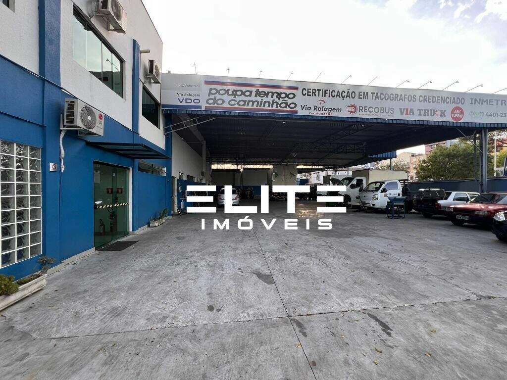 Galpão à venda no Bangú: 