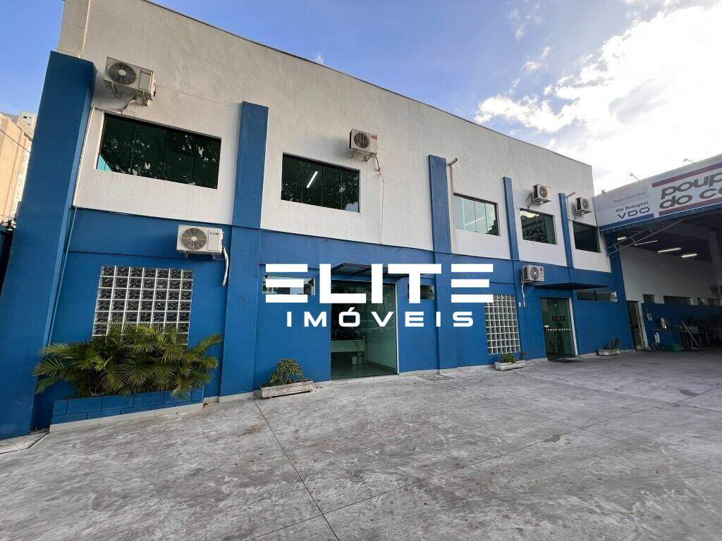 Galpão à venda no Bangú: 