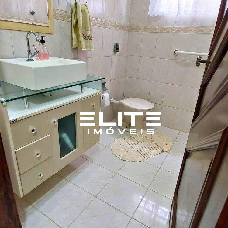 Sobrado à venda no Parque Marajoara: 