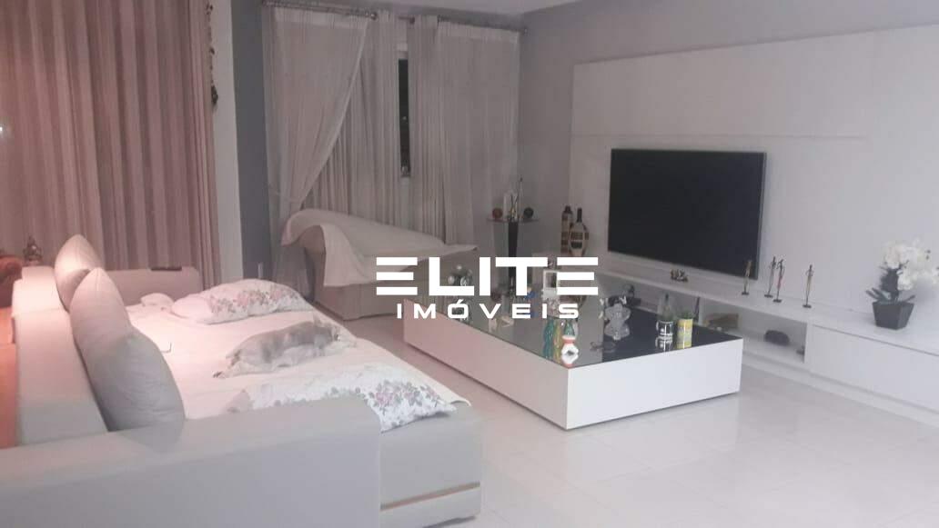 Sobrado à venda no Campestre: 