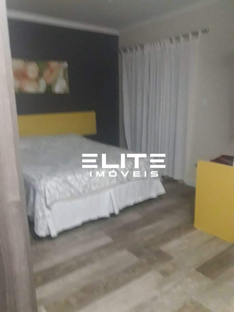 Sobrado à venda no Campestre: 