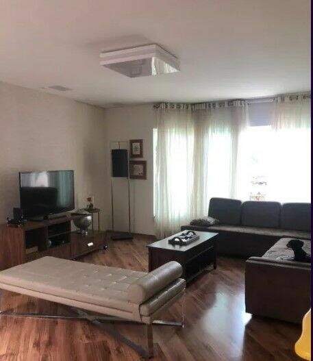 Sobrado à venda no Jardim Bela Vista: 