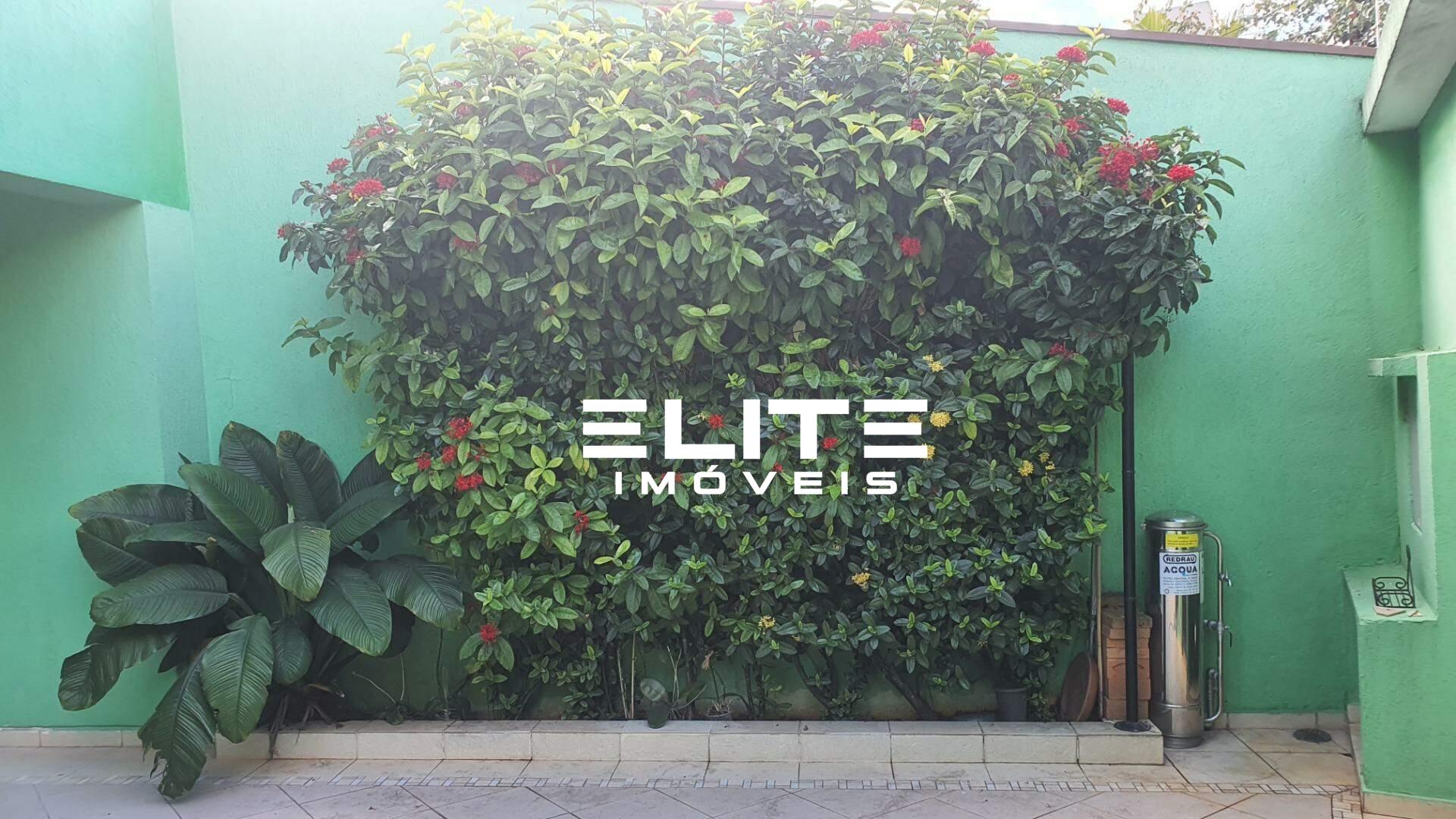 Sobrado à venda no Vila Bastos: 