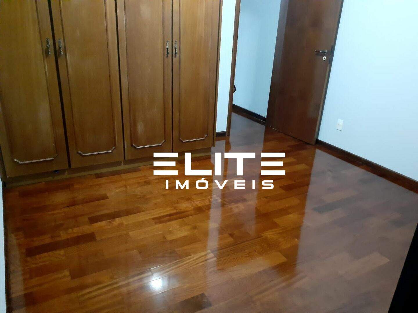 Sobrado à venda no Vila Assunção: 