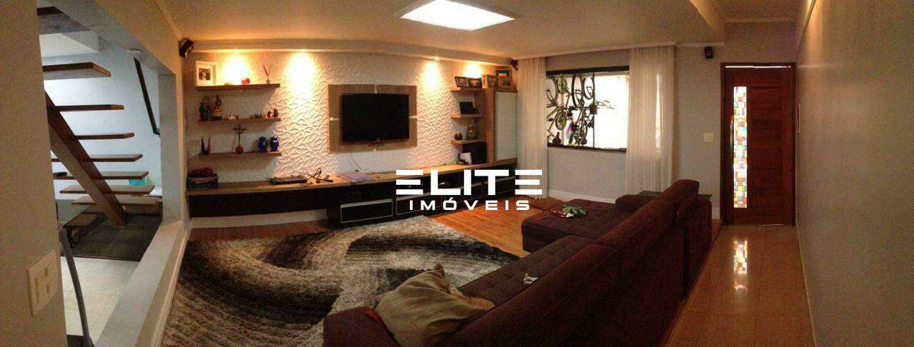 Sobrado à venda no Vila Scarpelli: 