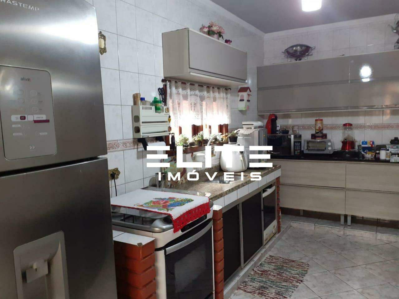 Sobrado à venda no Parque Oratório: 