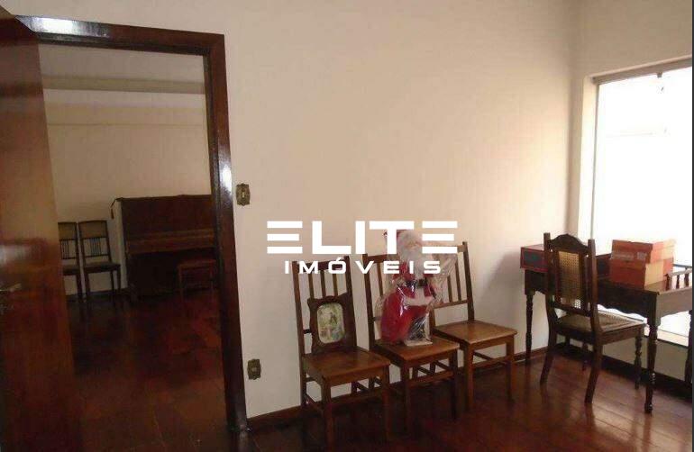 Sobrado à venda no Vila Bastos: 