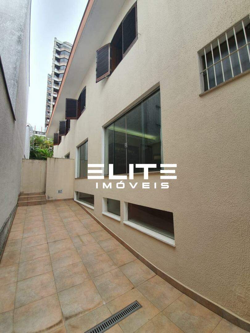 Sobrado à venda no Vila Bastos: 