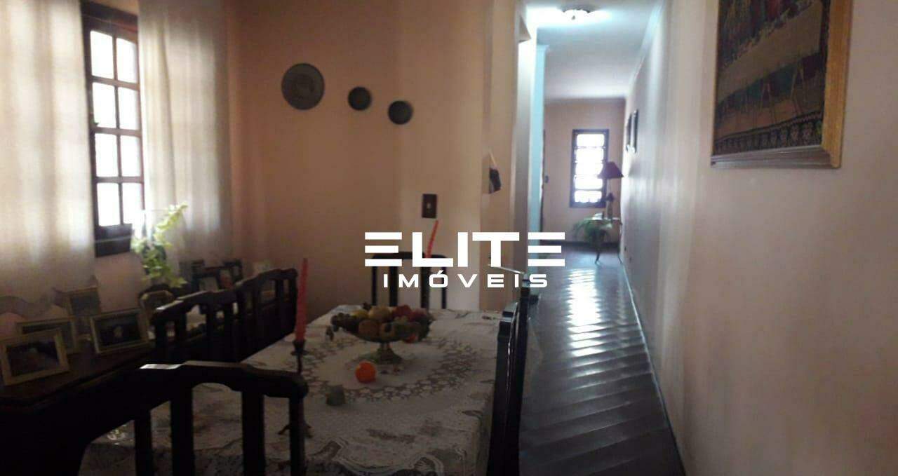 Sobrado à venda no Campestre: 