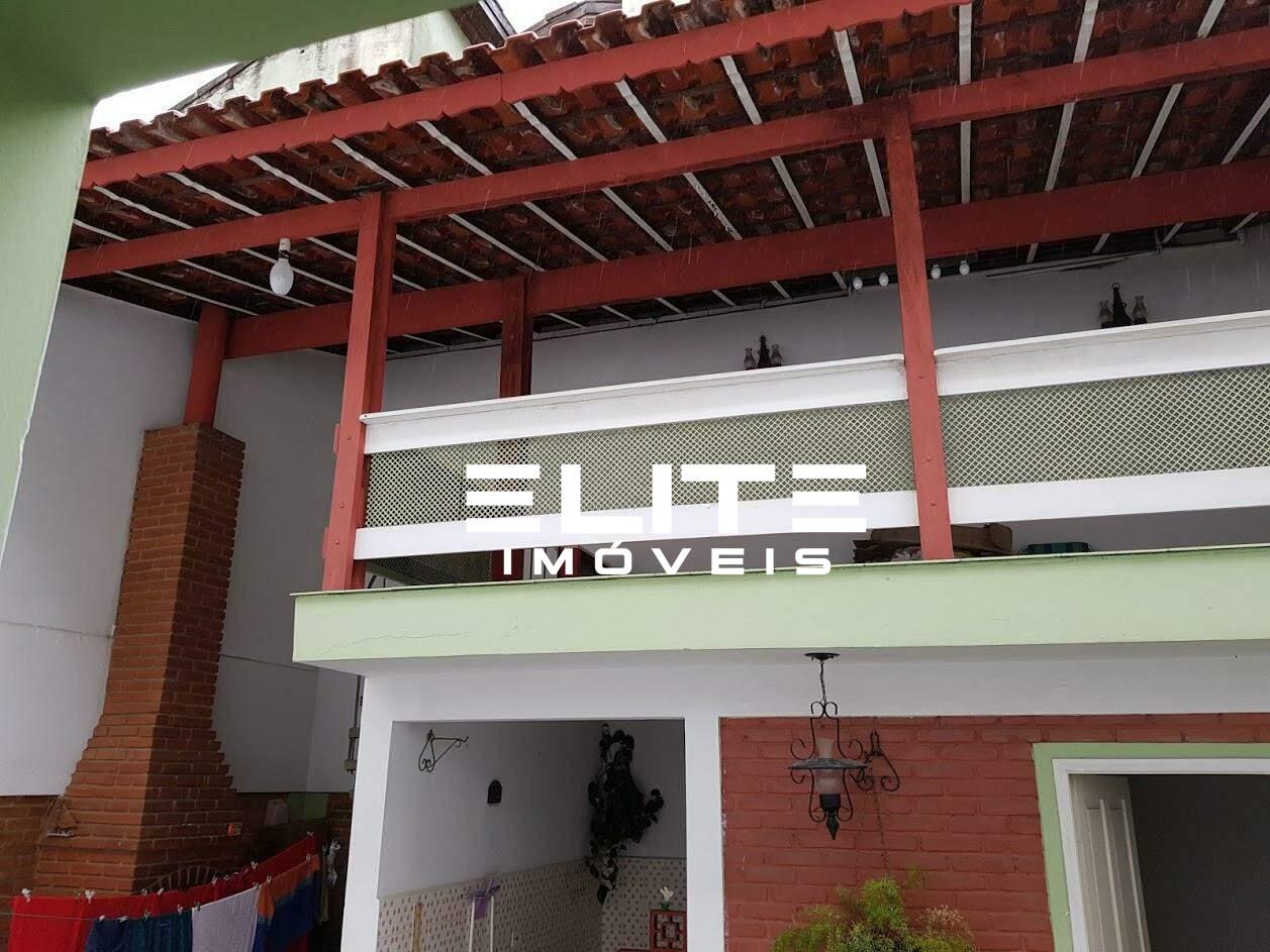 Sobrado à venda no Campestre: 