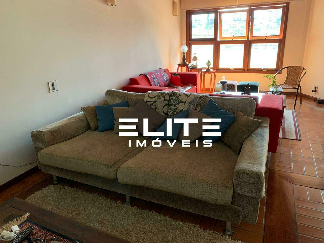 Sobrado à venda no Vila Bastos: 