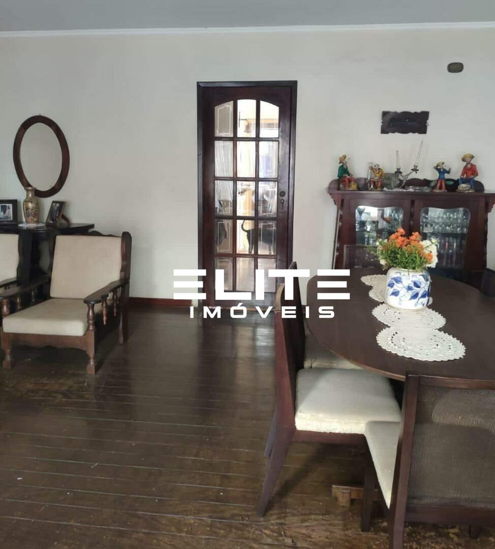 Sobrado à venda no Vila Bastos: 