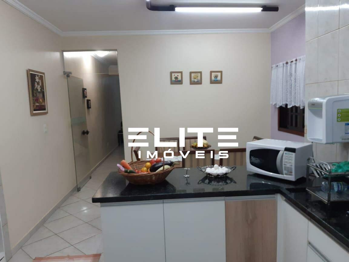 Sobrado à venda no Parque Gerassi: 