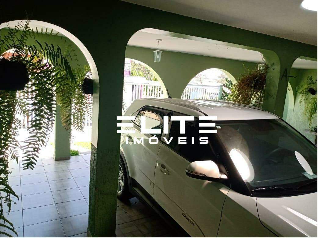 Casa à venda no Paraíso: 