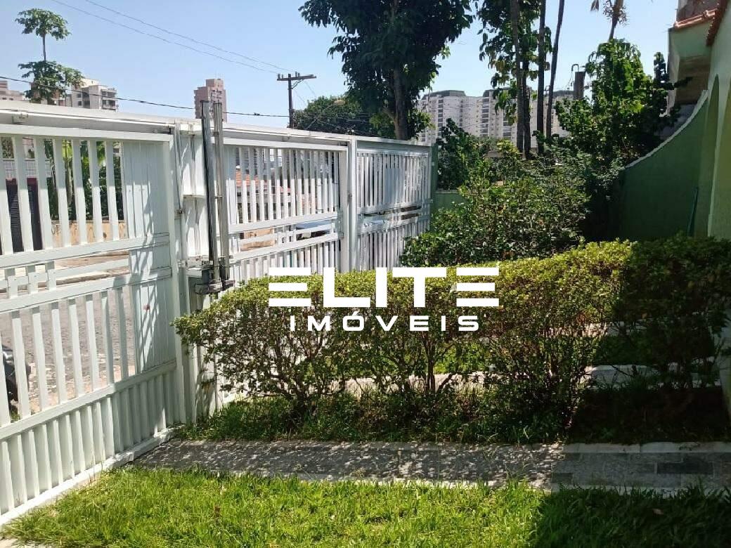 Casa à venda no Paraíso: 