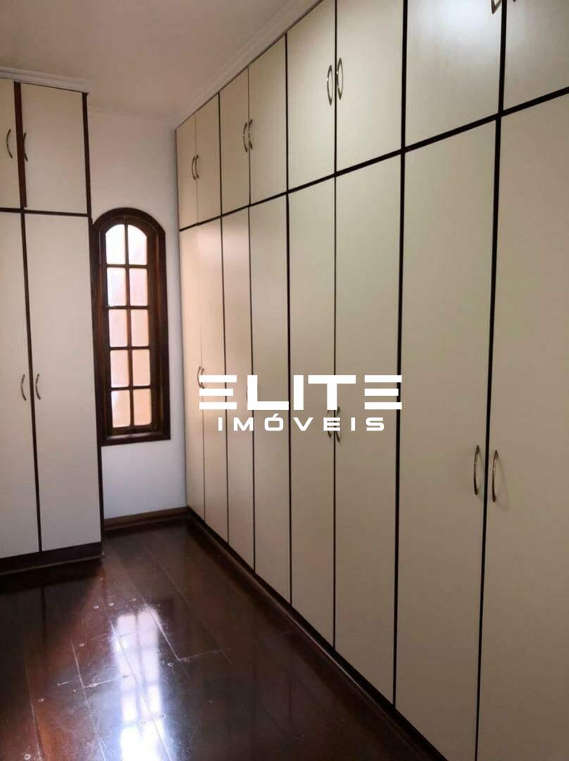 Sobrado à venda no Campestre: 