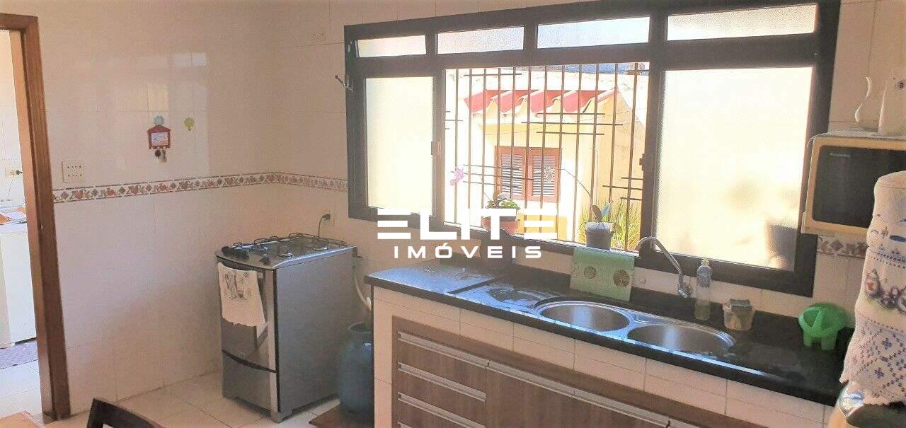 Sobrado à venda no Jardim Monções: 