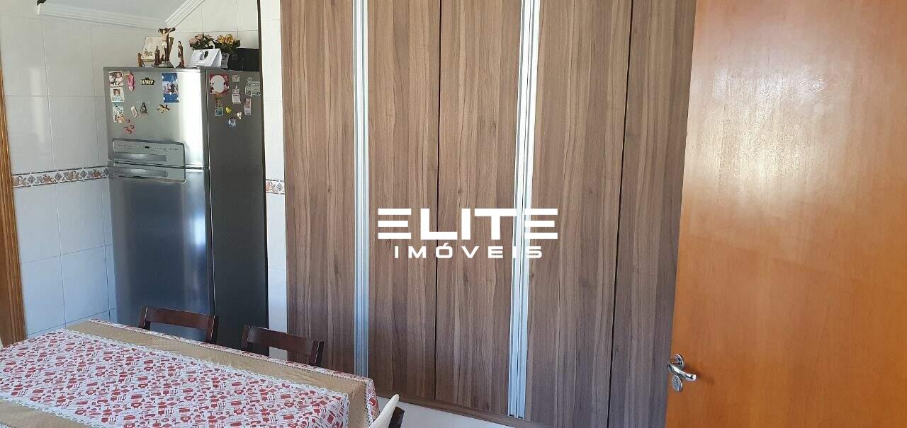 Sobrado à venda no Jardim Monções: 