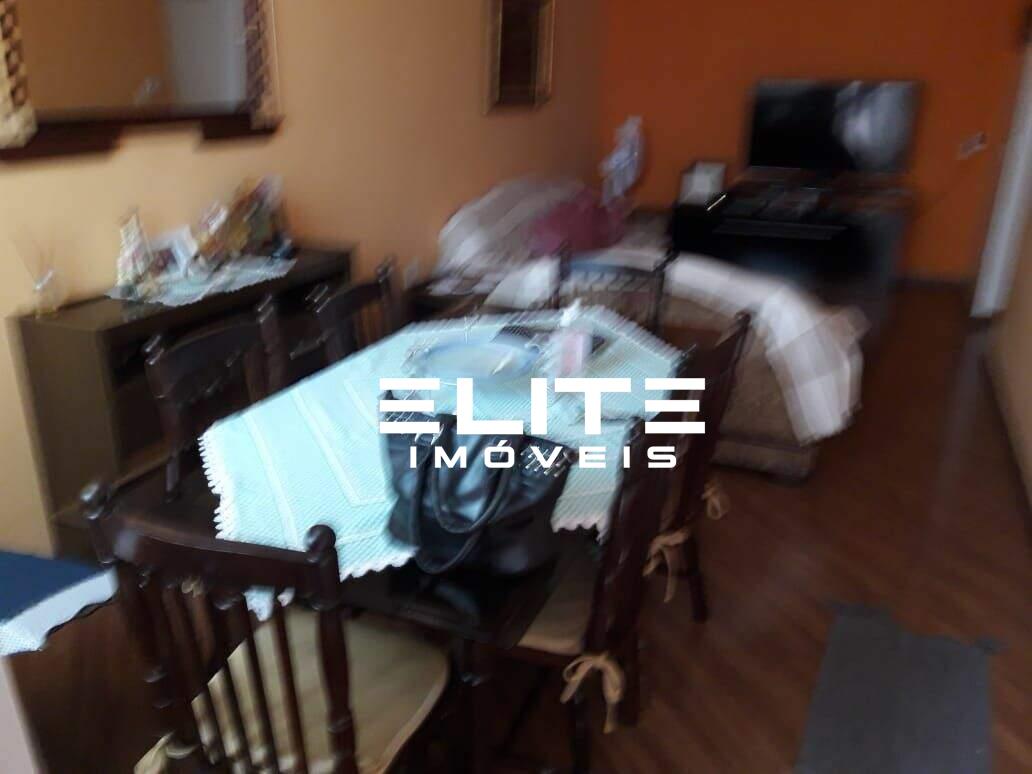 Casa à venda no Centro: 