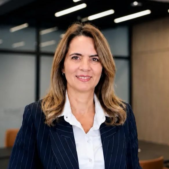 Claudia Bondezan