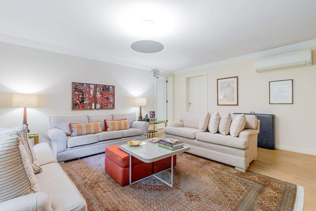 Casa à venda no Paineiras do Morumbi: 