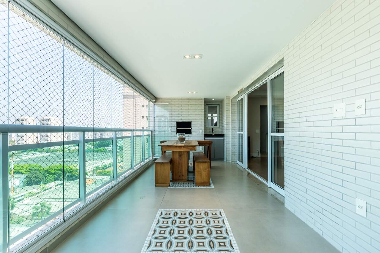 Apartamento à venda no Chácara Santo Antônio : 