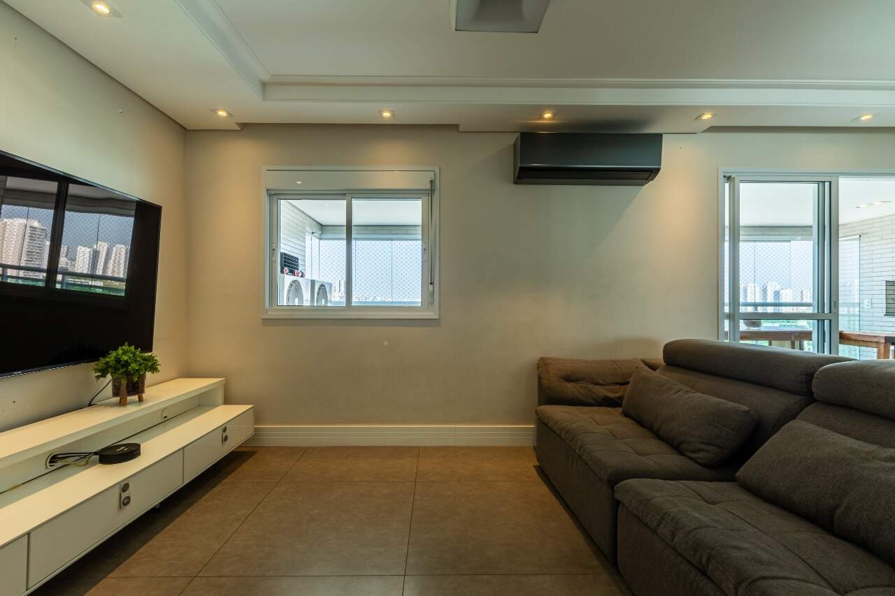 Apartamento à venda no Chácara Santo Antônio : 