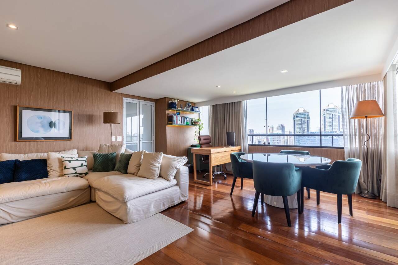 Apartamento à venda no Real Parque: 