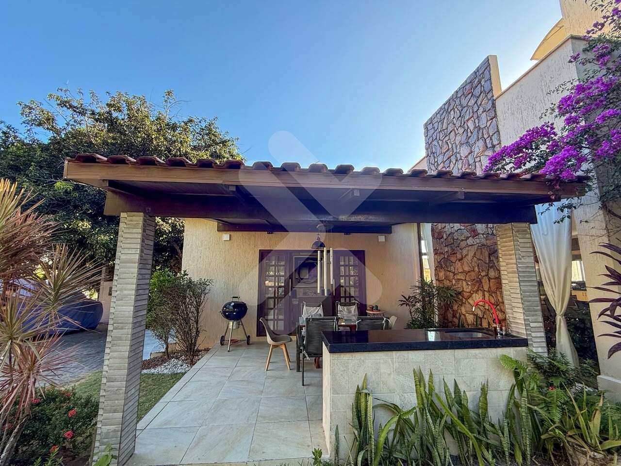 Casa em Condomínio à vendaParque do JiquiParnamirim: 