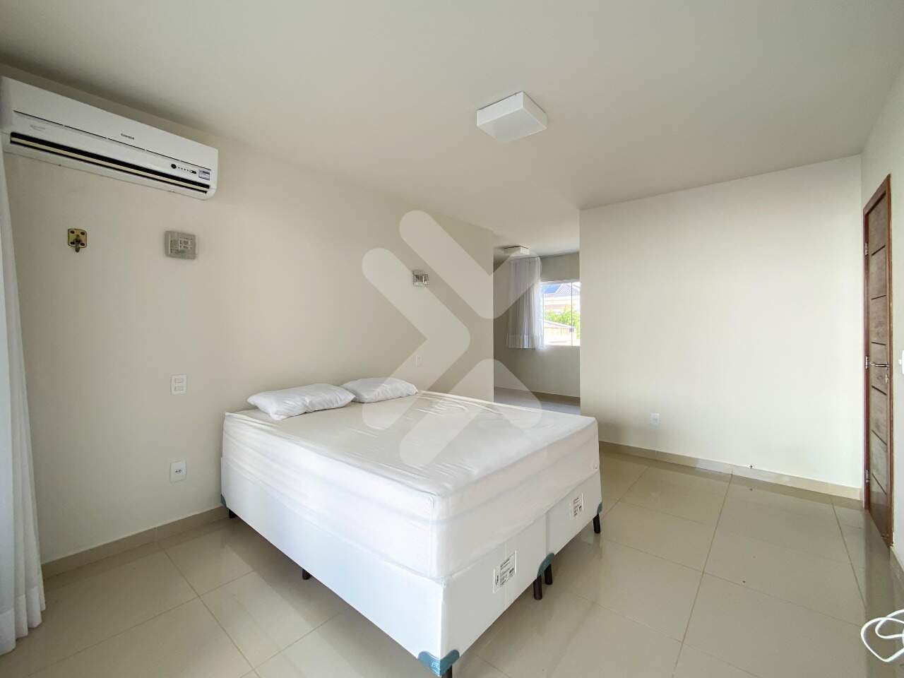 Casa em Condomínio à vendaParque do JiquiParnamirim: 